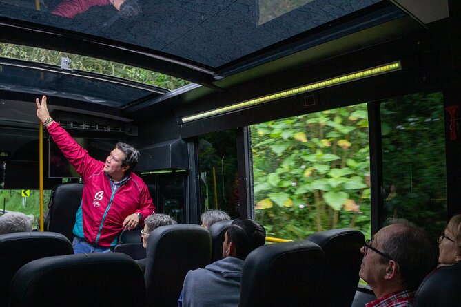 3-in-1 Panoramic city tour with walking tour and experiences - Zona Rosa, Quinta Camacho, and Parque de los Periodistas: where modern Bogotá meets daily life