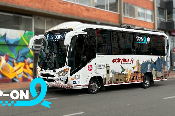 3-in-1 Panoramic city tour with walking tour and experiences - Parque 93 to Monserrate: the views that set your mental map