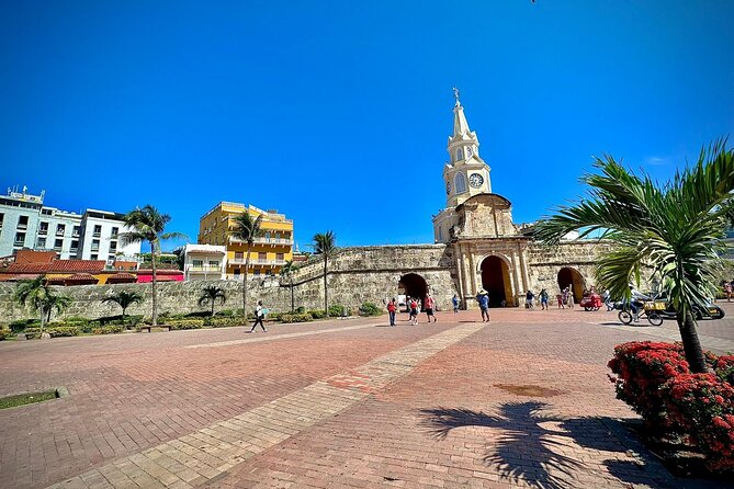 4-Hour Tour of the Best of Cartagena - Stop 3: Guided Walk Through the Walled City Streets
