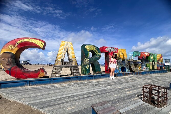 4-Hour Tour of the Best of Cartagena in an Air-Conditioned Van - The Air-Conditioned Van and Small Group Size (Up to 15 People)