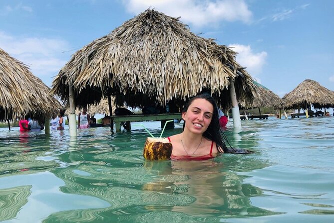 4 islands - Stop 2: Islas de Rosario and the Snorkeling Hour