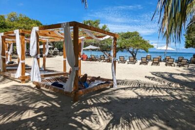 5 Stop Boat Tour Rosario Islands with Lunch, Forts, & Snorkeling