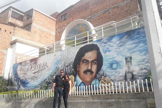 9-Hour Full Day Tour of Pablo Escobar Including C13, Museum and Barrio PE - Who should book this Pablo Escobar full day tour