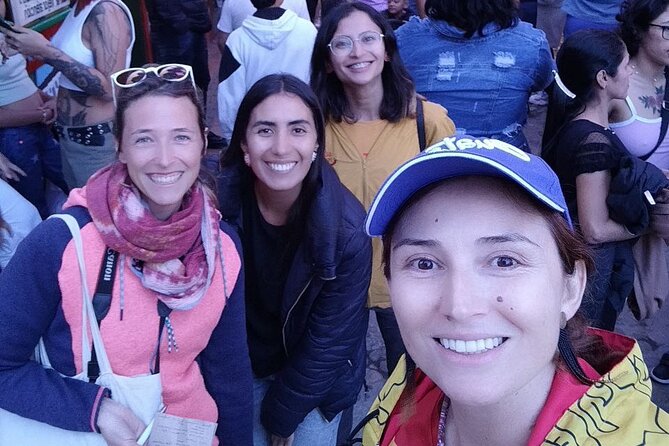 90 Minute Walking Tour of Guatapé - Main square moments and two important streets you will remember