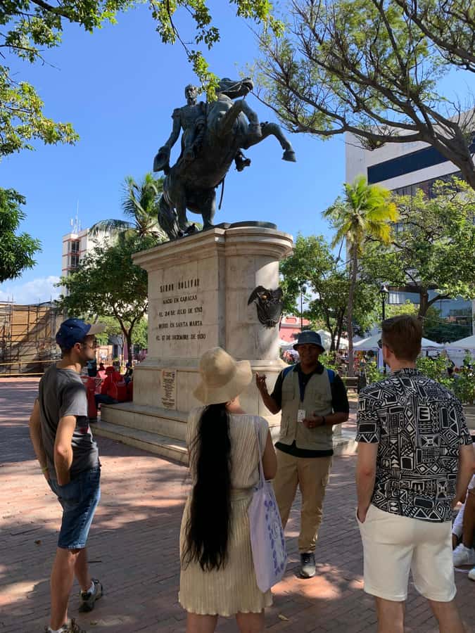 A Pearl In The Caribbean-walking tour in English - Plaza Bolivar: independence stories tied to the city