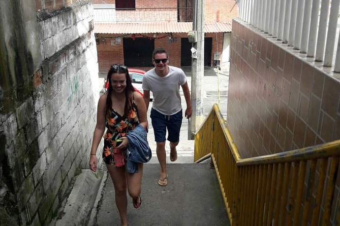 Advanced package Pablo Escobar tour including C13 and barrio PE aprox 8 hrs - Envigado: Pablo’s Hometown for a Different Angle
