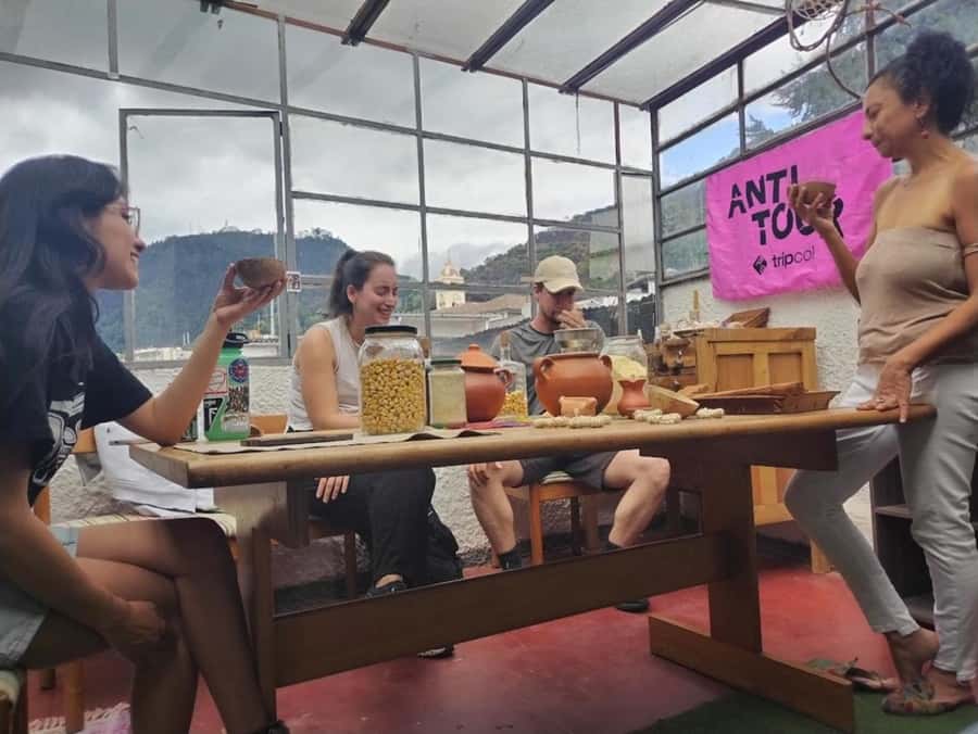 Anti tour Medellin - El Hueco centro comercial: the city’s everyday energy, up close