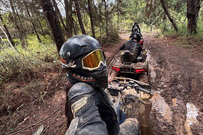 ATV 4x4 with Food & Transportation from Medellin - Food included on the ATV tour, plus how Gabriel changes the day