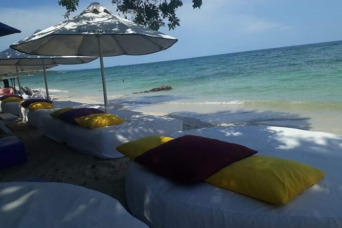 Banana Beach on the white beach of Baru - Why Banana Beach on Baru is a smart switch from Cartagena beach days
