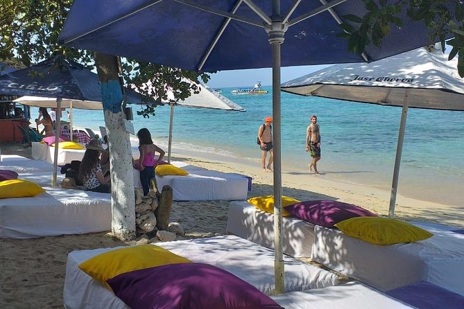 Banana Beach on the white beach of Baru - Should you book Banana Beach on the white sands of Baru?