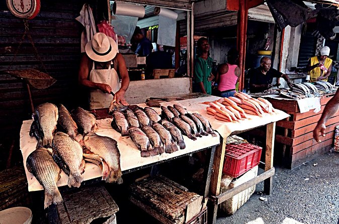 Bazurto Popular Market and Cooking Classes - Lunch: you eat what you helped create