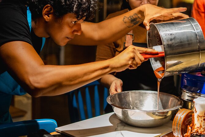 Bean to Bar Chocolate Making Experience - by Lunático Experience - Wine Pairing With Red and White: Learning Flavor Notes