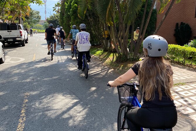 Bike City Tour Medellin With Snack and Organic Coffee - Stop 6: Plaza Botero for sculptures, history context, and photo time