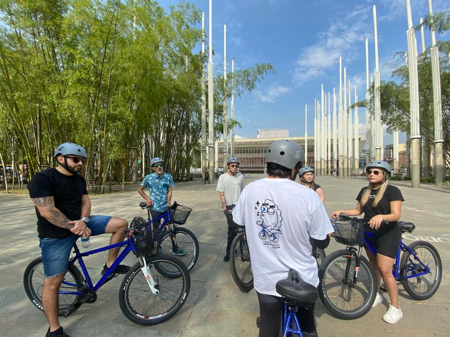 Bike Tour Medellin with Snacks and Local Beer - How much $32 buys you in Medellín time