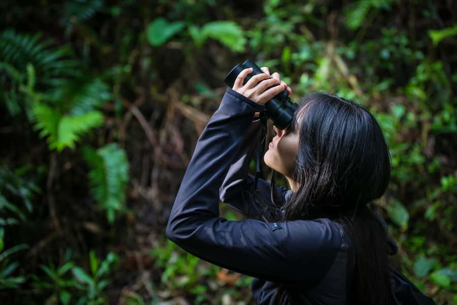 Birding Medellin with expert bird-watcher (Private) - Meet your guides at Estación Metro Estrella, then head into the reserve