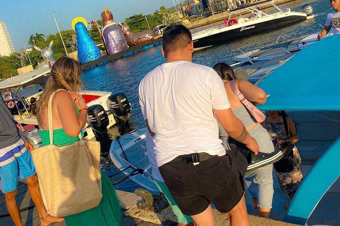 Boat Party in the Bay of Cartagena with Open Bar - Stop 4: Castillogrande and upscale sea views, without the mansion tour