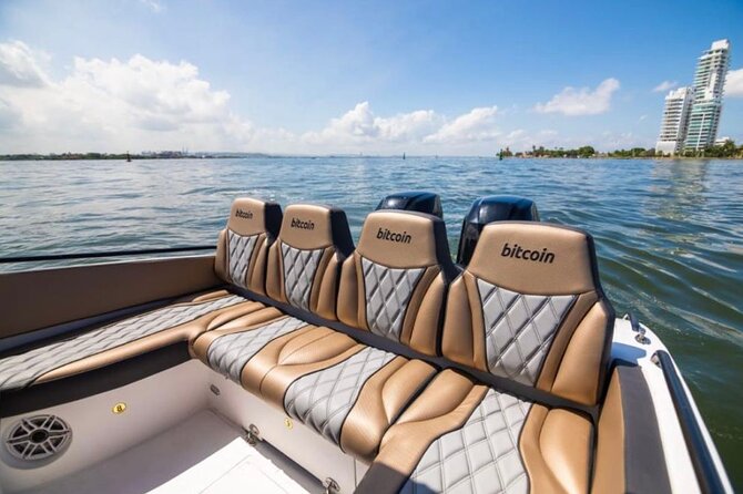 Boat Rental In Cartagena For 8 People - Rosario Islands route: Isla Grande, Agua Azul, Cholón, Barú, Tierra Bomba