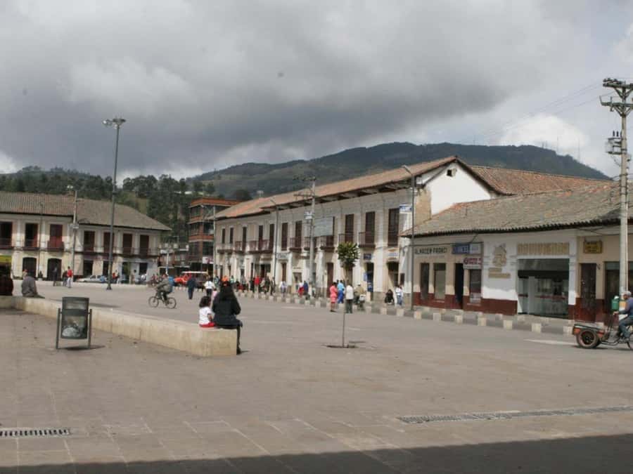 BOGOTA: Ancestral Exploration, Tour Facatativá, Piedras del Tunjo and Zipacón - Stop 1: Piedras del Tunjo archaeological park and its petroglyphs (about 1 hour)