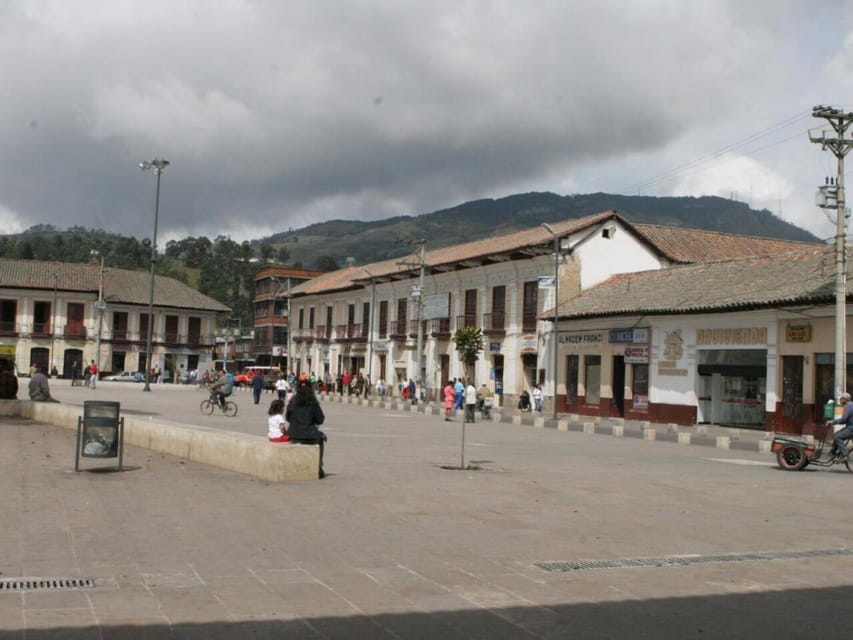 BOGOTA: Ancestral Exploration, Tour Facatativá, Piedras del Tunjo and Zipacón - Stop 2: Facatativá colonial square, church area, and some time to wander (about 1 hour)