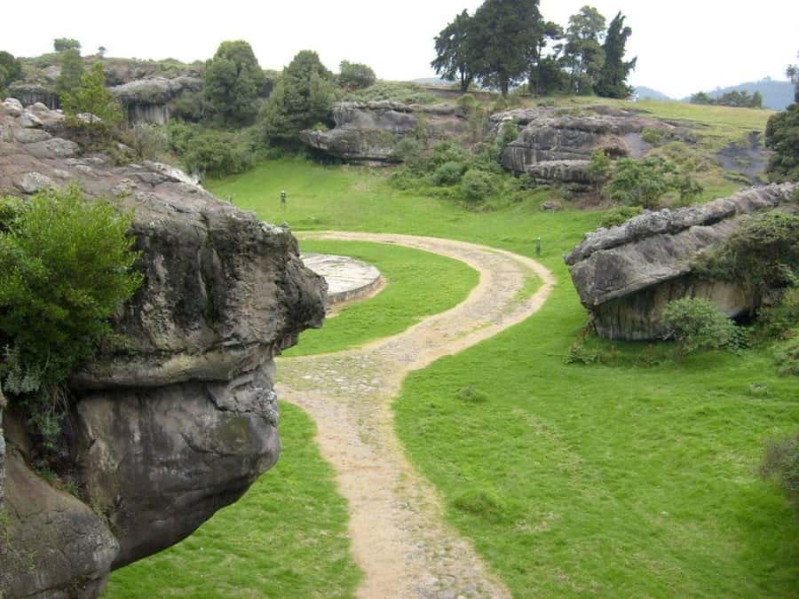 BOGOTA: Ancestral Exploration, Tour Facatativá, Piedras del Tunjo and Zipacón - How the pacing works in one 6.5-hour day