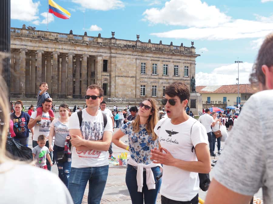 Bogotá City Tour with Monserrate, Gold and Botero Museums - Coffee tasting: a friendly ending you can repeat at home