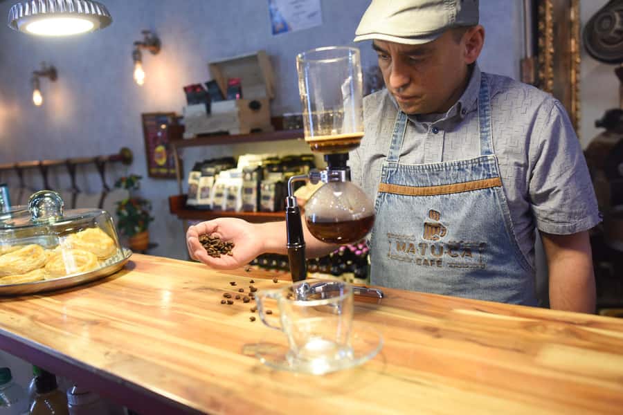 Bogota: Colombian Coffee Tasting - Guide style and language: Spanish and English with real teaching energy