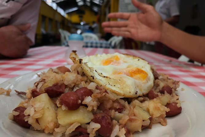 Bogotá: Discover Local Breakfast Traditions & Tastings - Stop-by-stop: how the morning usually flows