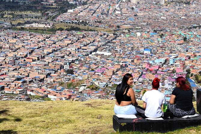Bogotá: El Paraíso Favela Tour with Cable Car-CIUDAD BOLIVAR - Heading to Portal Tunal: How the Teleferic Part Changes the Feel of the Tour