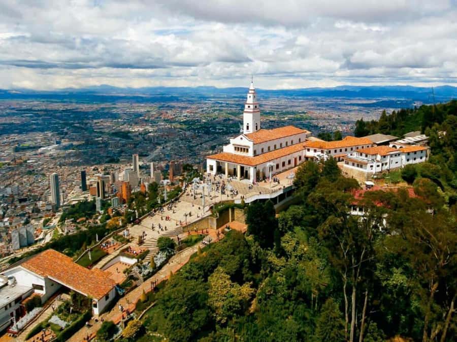 BOGOTA: From the Clouds to the Earth, Tour to Monserrate and the Salt Cathedral - Key things I’d circle before you go