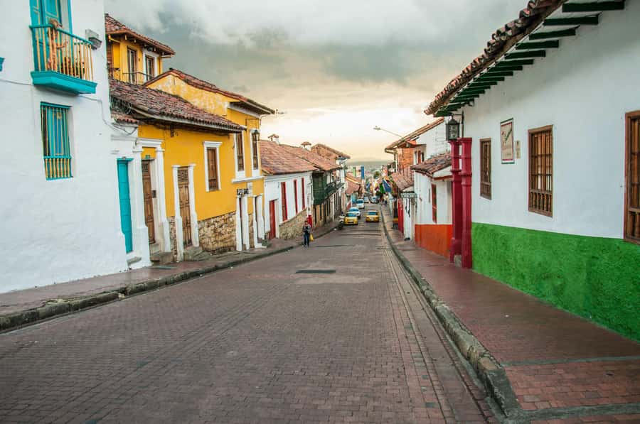 Bogotá: Grand City Tour with Monserrate, Usaquén and Lunch - Who should book this Bogotá grand city tour
