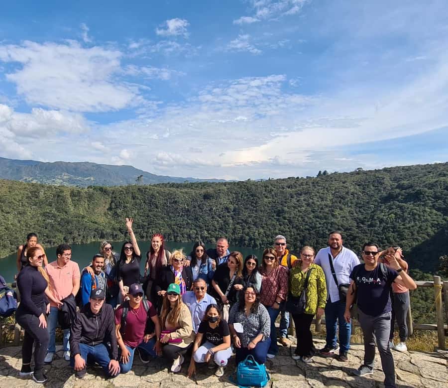 Bogotà: Guatavita Lake and Nemocón Salt Mines Tour - Guatavita Town Stops: Architecture, Atmosphere, and Lunch That Actually Fuels