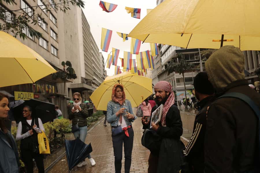 Bogotá: Guided La Candelaria Walking Tour - La Candelaria’s Old and New Mix Makes Bogotá Feel Understandable