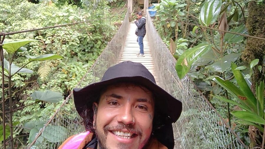 Bogota: La Chorrera Waterfall Guided Hike and Guadalupe Hill - The guide is part of the value, and the reviews back it up