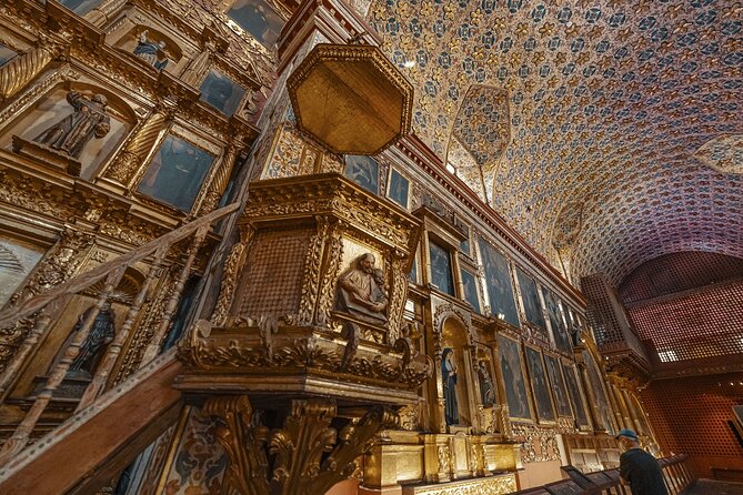 Bogotá Old Town with Gold Museum and Botero Museum - Price and Value: $50 for Two Ticketed Museums and a Culture Stop