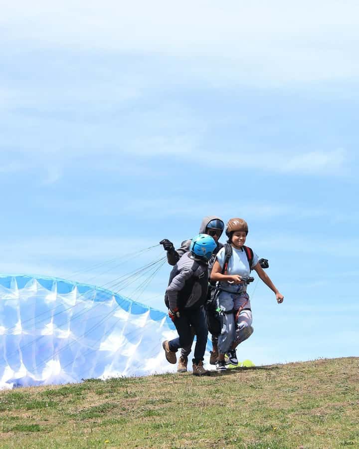 Bogota: Paragliding activity in La Calera with transfers - Timing and Expectations: 4-5 Hours, But Plan Around Short Airtime