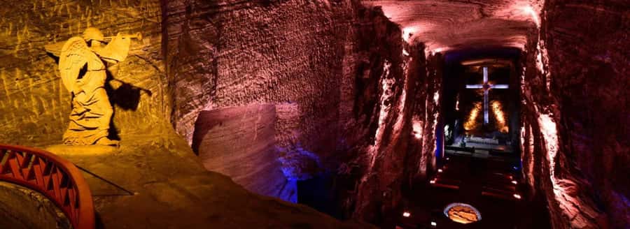 Bogotá: Salt Cathedral and Andrés Carne de res tour! - Who should book this tour, and who should skip it?