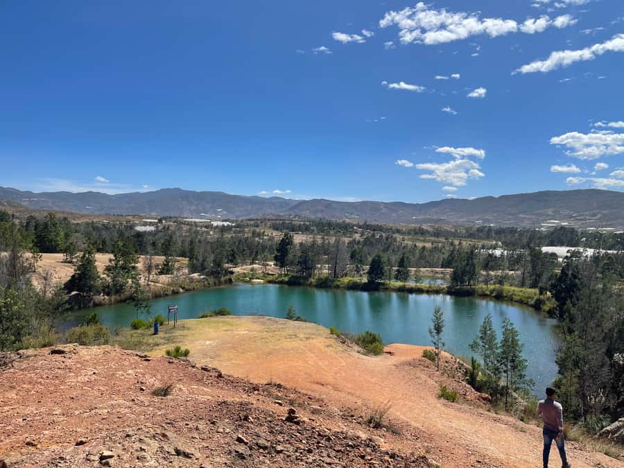 Bogotá: Villa de Leyva Full-Day Tour with Meals - From Bogotá to Sisga Dam and Puente de Boyacá, the road trip part you can enjoy