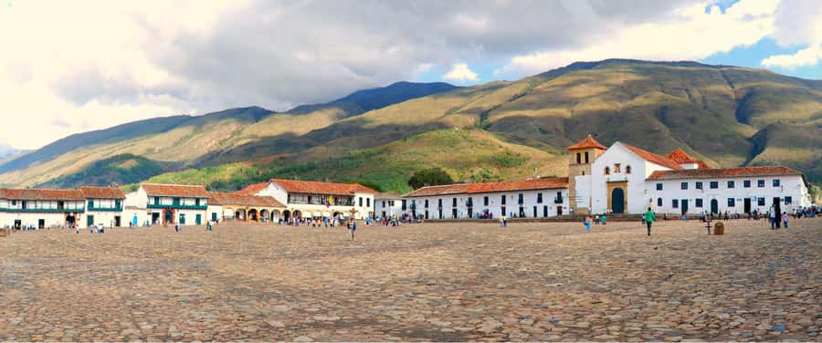 Bogotá: Villa de Leyva Full-Day Tour with Meals - Villa de Leyva’s cobblestone square, fossils, and why the museum stop is more than a ticket