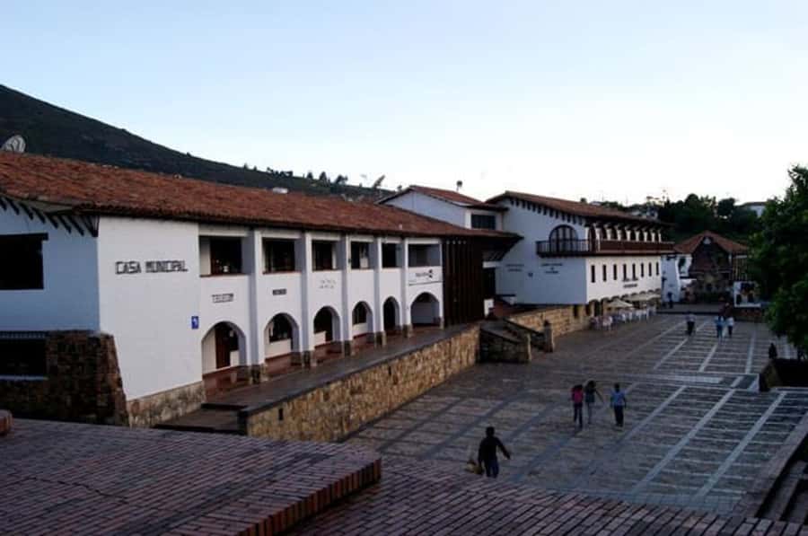 Bogota: Zipaquira, Salt Cathedral & Lake Guatavitá Tour - Who This Tour Fits Best