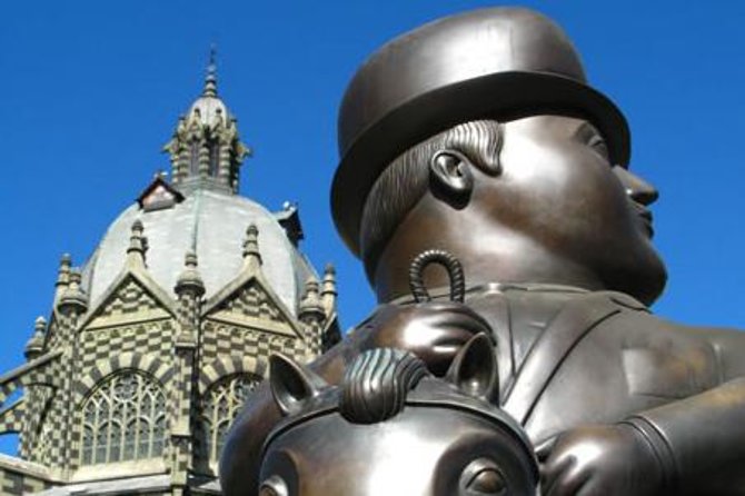 Botero Walking Tour: experiencing Medellin through the eyes of an artist - Museum of Antioquia, 45 minutes: where Botero gets serious