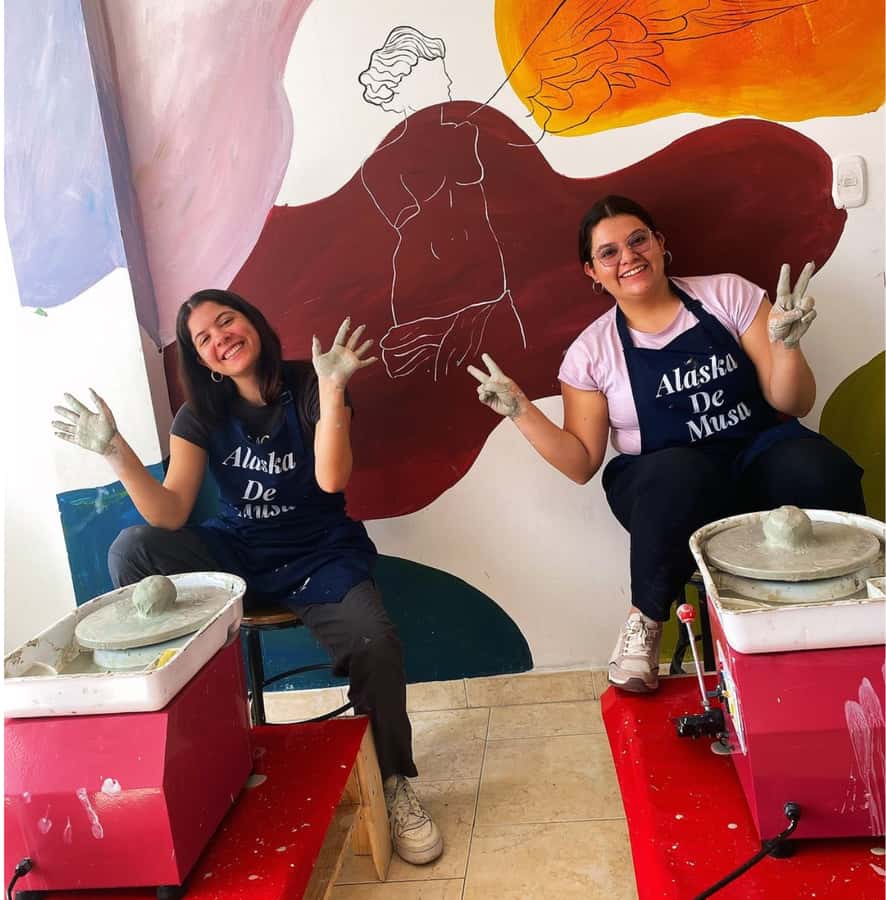 Cali: Ceramic Workshop for Tourists - Language Support: Spanish and English