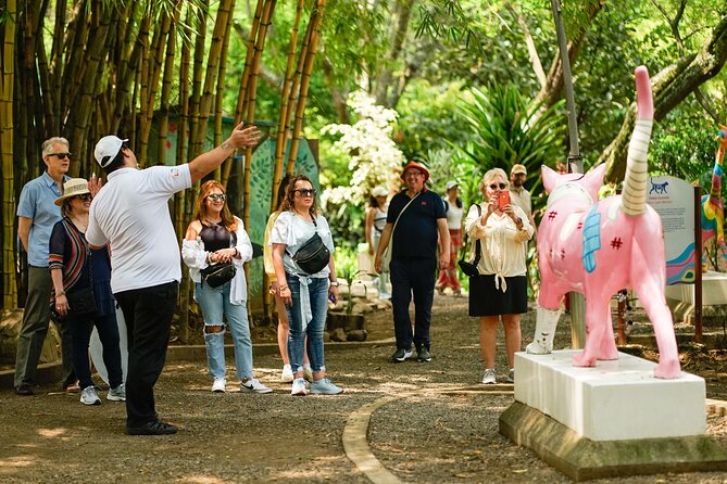 Cali: City Tour | Guided tour around the city - Independence, Architecture, and Photo Stops: Bolívar, Puente Ortiz, and La Ermita