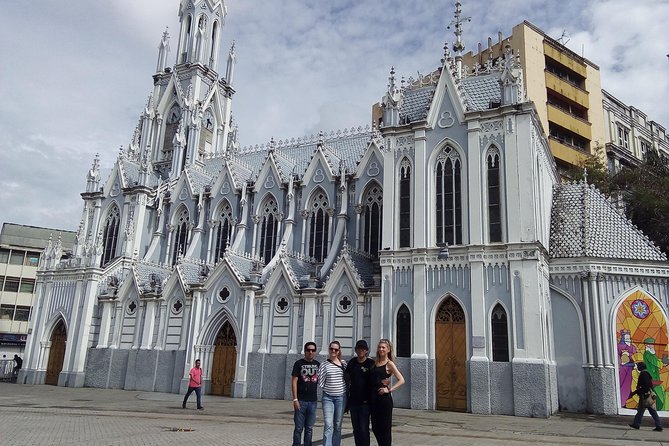 Cali: City Tour - Cristo Rey Viewpoint and the Sebastian de Belalcazar Statue