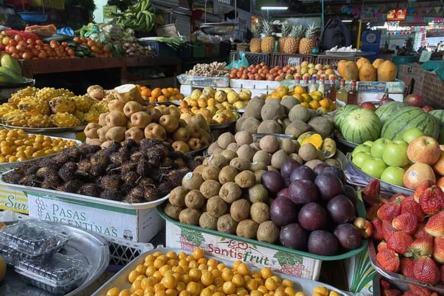 Cali: Fruit Market Walking Tour with Tastings - Why Cali’s fruit markets feel like more than a snack stop