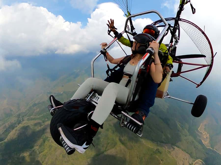 Cali: Paratrike Flight - Paragliding - FAQ