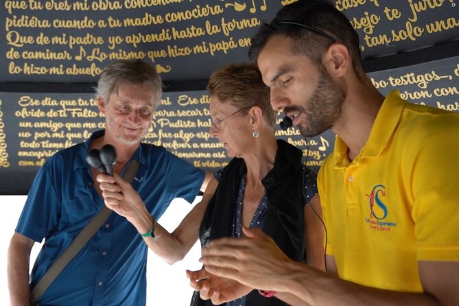 Cali Salsa Tour: Learn the history, dance and play instruments - Stop 4, Kumis Kasimiro on Sin Street: how locals actually party