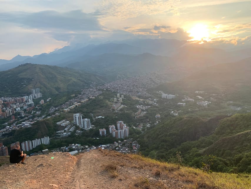 Cali: TRES CRUCES - Cali's most popular hike and monument - The night descent: what to expect on steps, rocks, and lights