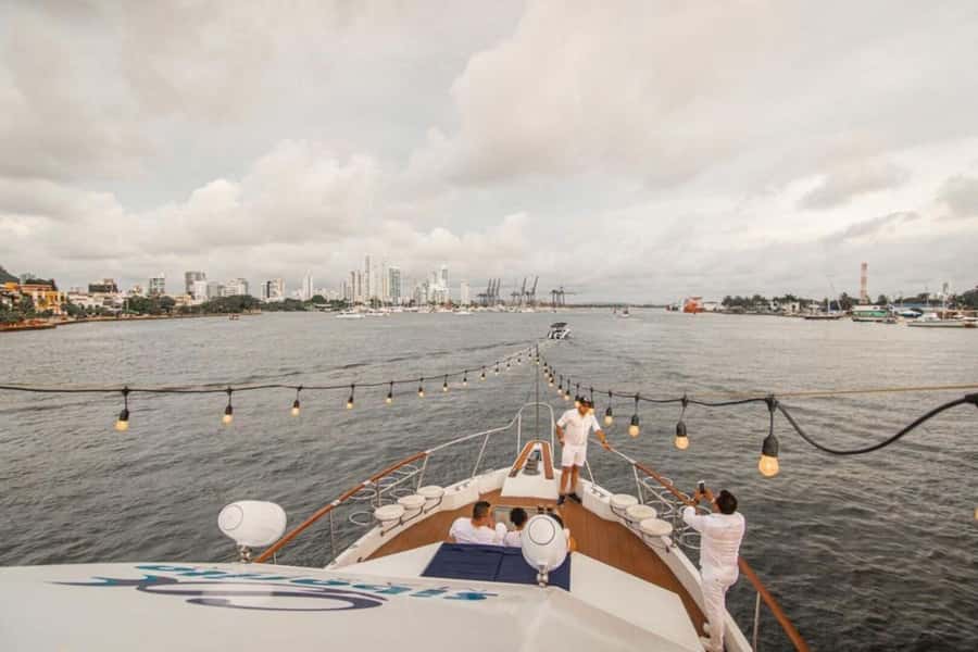 Cartagena: 4-course Culinary Experience aboard a catamaran - Key points to know before you go