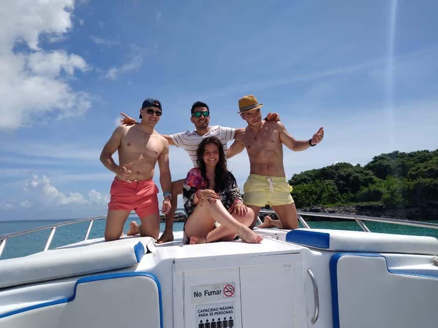 Cartagena: 5-Island Trip by Boat with Lunch and Snorkeling - Why This Cartagena 5-Island Boat Day Feels Different