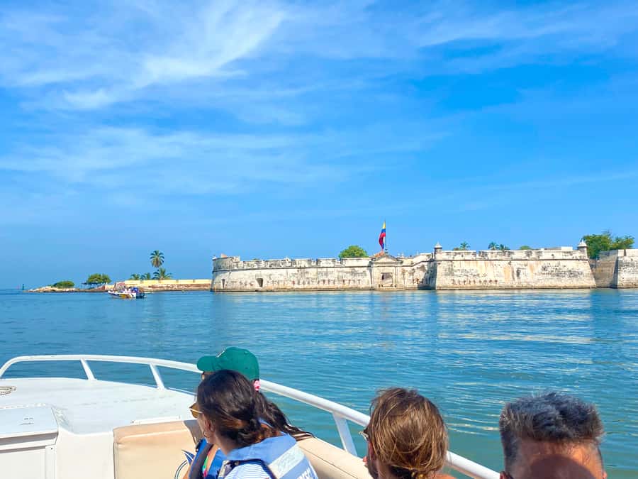 Cartagena: 5-Island Trip by Boat with Lunch and Snorkeling - Getting Started at Donjuán, Then Out Toward Bocachica